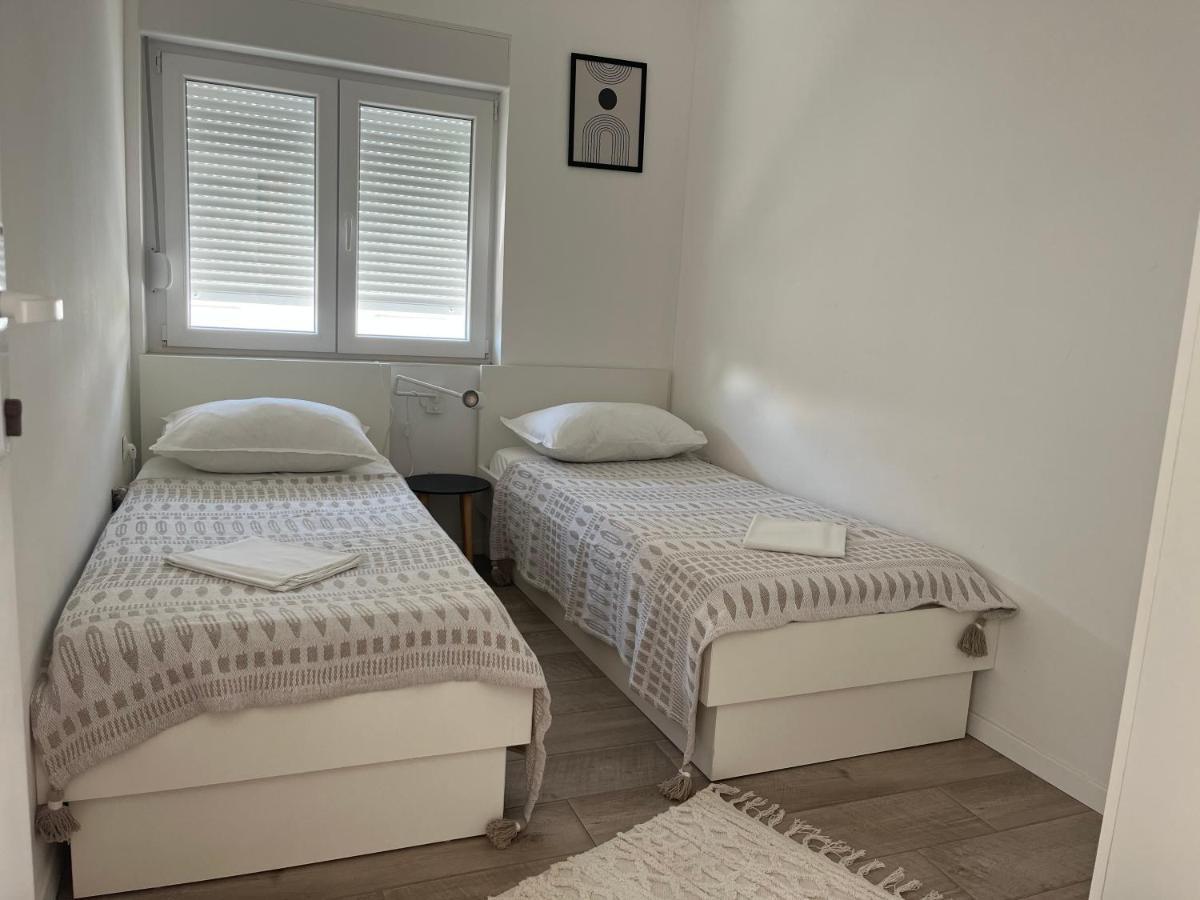 Markota Apartment Baška Voda Exteriör bild