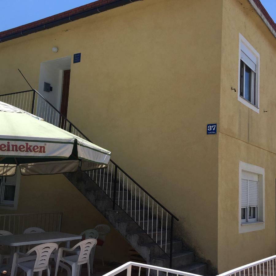 Markota Apartment Baška Voda Exteriör bild